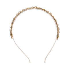 Pearl embellished hair band close shot