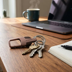 Premium Metal Key Holder with Secure and Stylish Keychain (1 Pc)